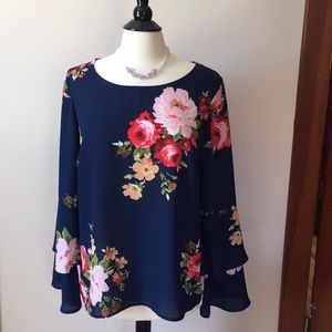Flower blouse long bell sleeve
